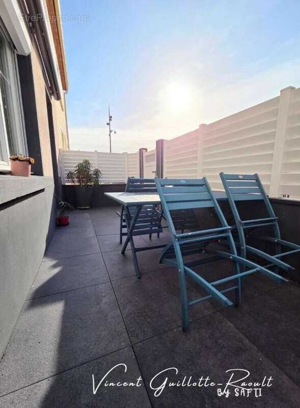 Maison 102 m² à Saint-Leger-Les-Vignes  - photo 7