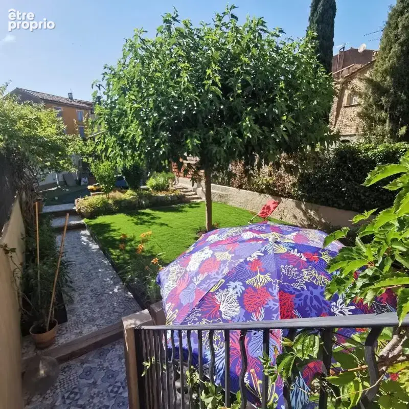 Maison de 132 m² avec jardin - photo 2