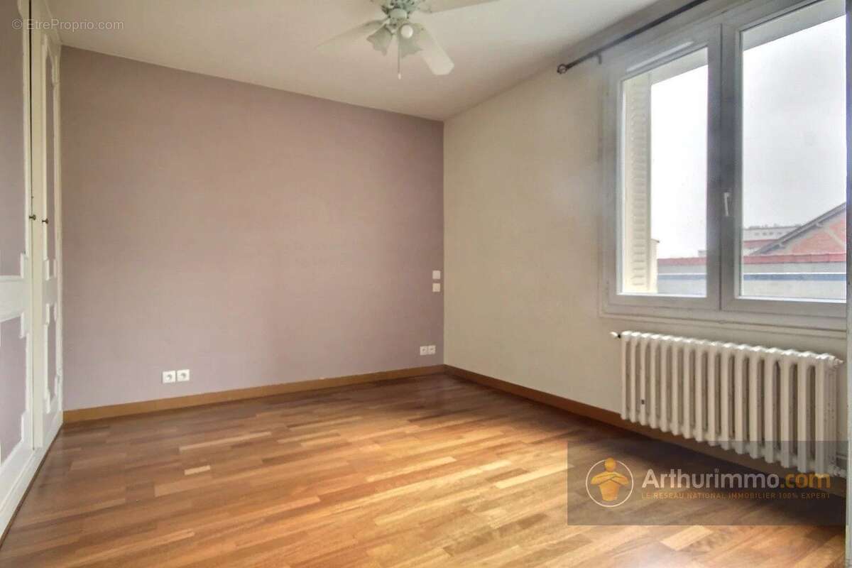 Appartement à MAISONS-ALFORT