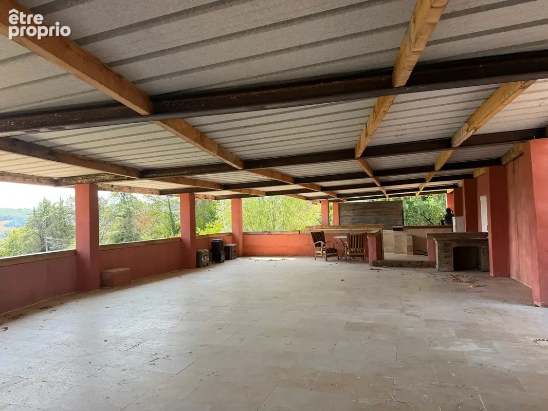 Très bel ensemble immobilier avec potentiel locatif, sur 12 ha - photo 38