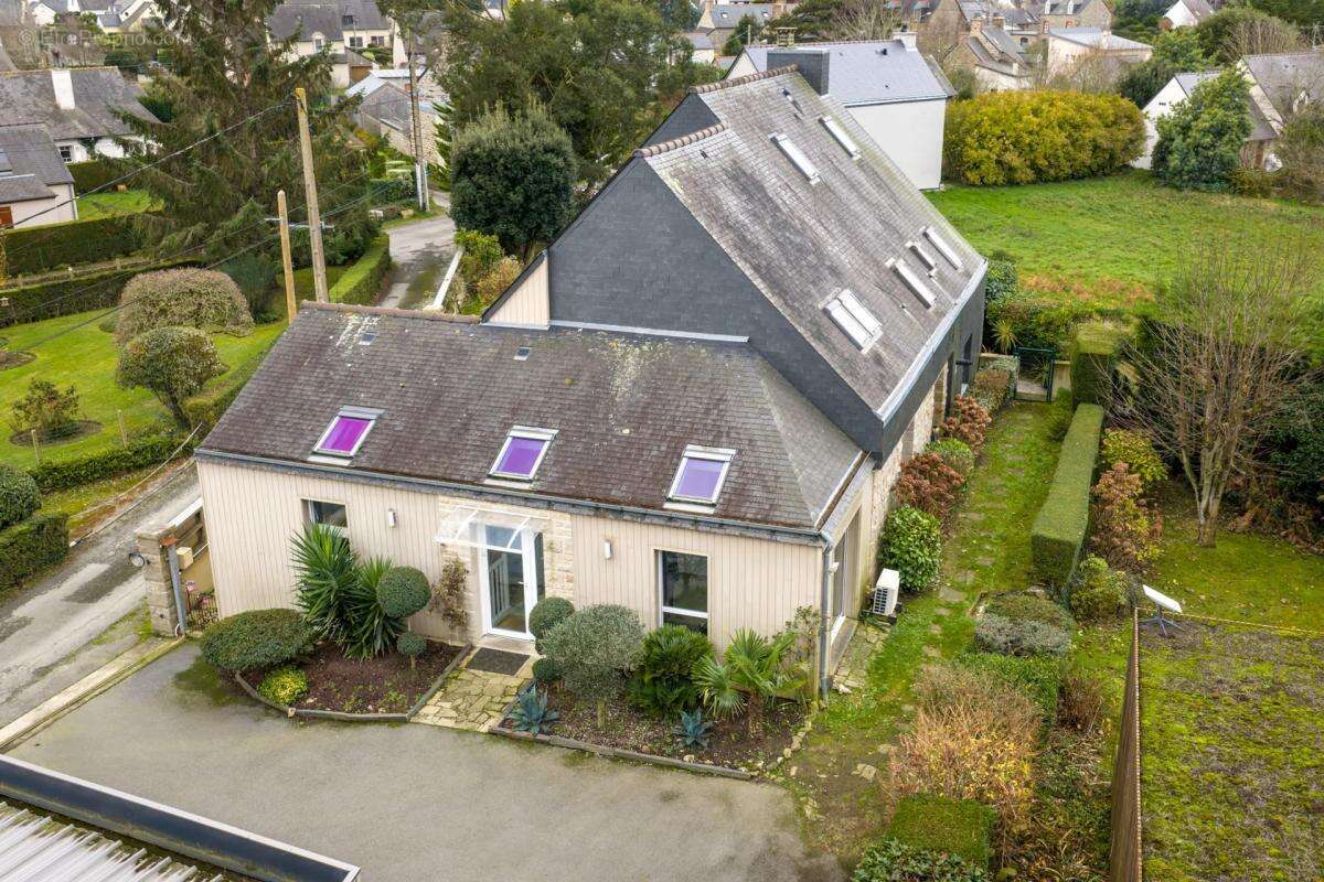 Maison à SAINT-BRIAC-SUR-MER