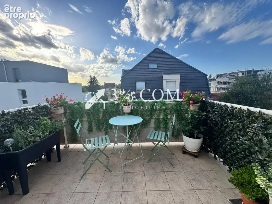 Beau duplex F3 de 81m2 /96m2 au sol au centre de  BRUMATH - photo 2
