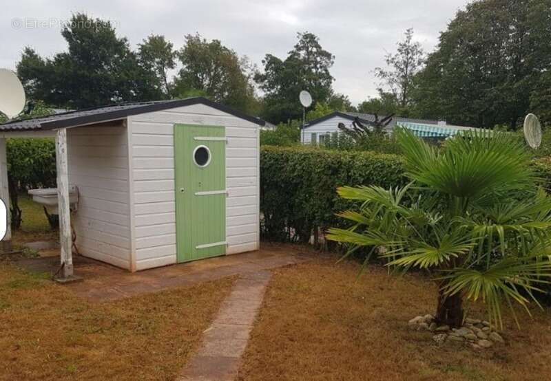 Maison à MOUTIERS-LES-MAUXFAITS