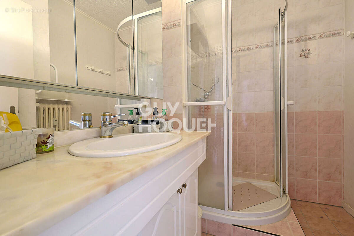 Appartement en centre-ville de Vandoeuvre-lès-Nancy - photo 10
