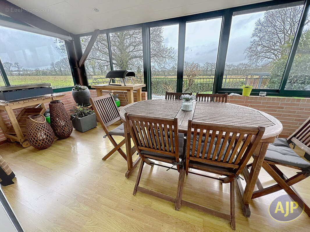 Maison à SAINT-CHRISTOPHE-DU-BOIS