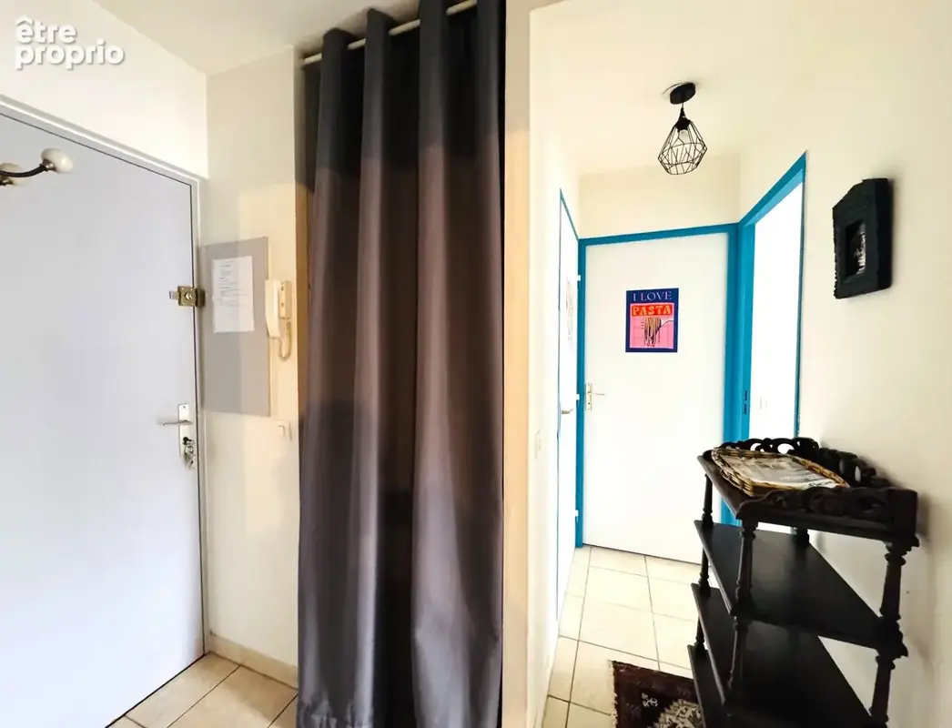 Appartement T2 avec balcon, parking et cellier- Quartier Saint-Esprit - photo 6