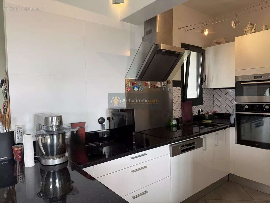 Maison à SAN-MARTINO-DI-LOTA