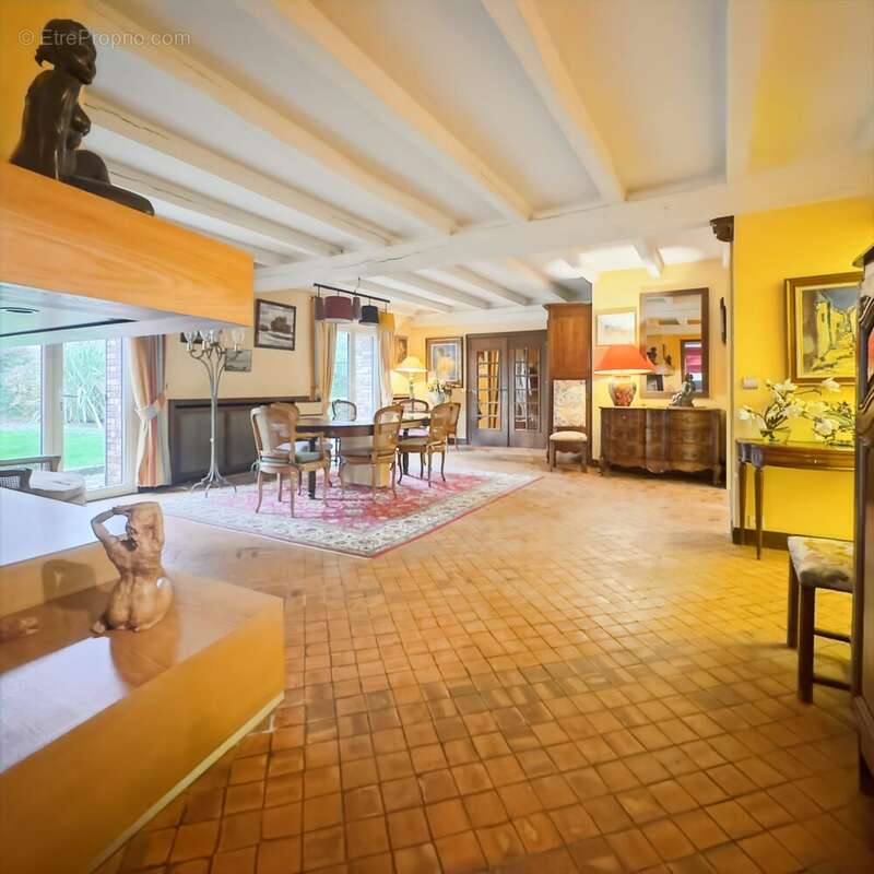 Maison à LIMEIL-BREVANNES