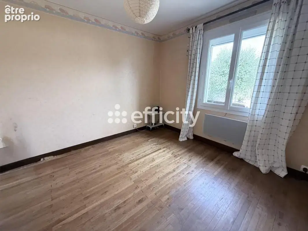 Maison 5 pièces 105 m² à vendre à Verteuil-Sur-Charente (16510) - photo 7
