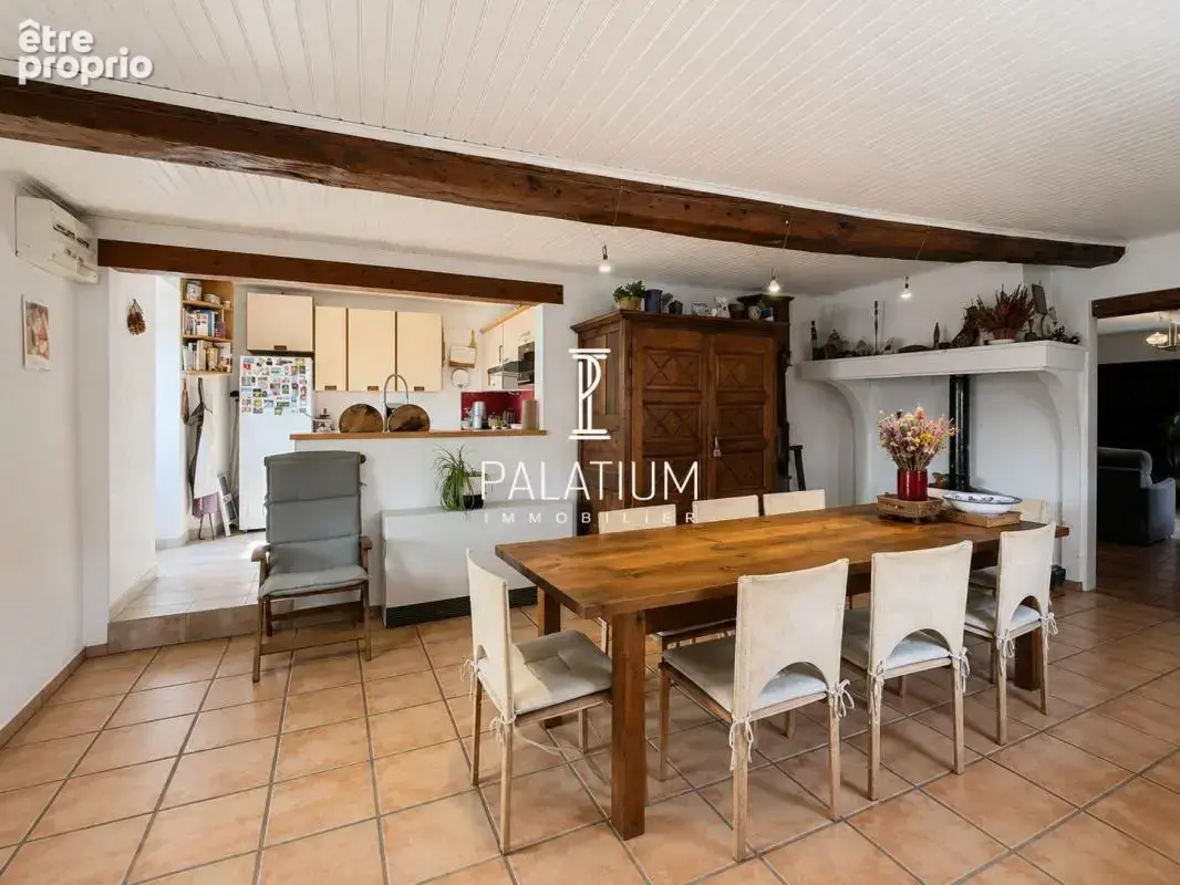 Maison de caractère - 260 m² - 4 appartements & revenus lo - photo 4