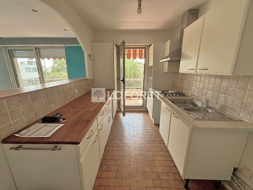 Appartement Saint Laurent Du Var 3 pièce(s) 78 m2 - photo 3