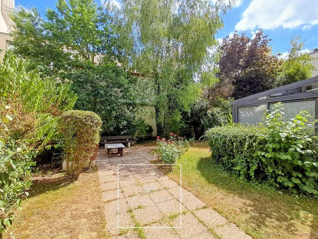 Appartement à LE KREMLIN-BICETRE