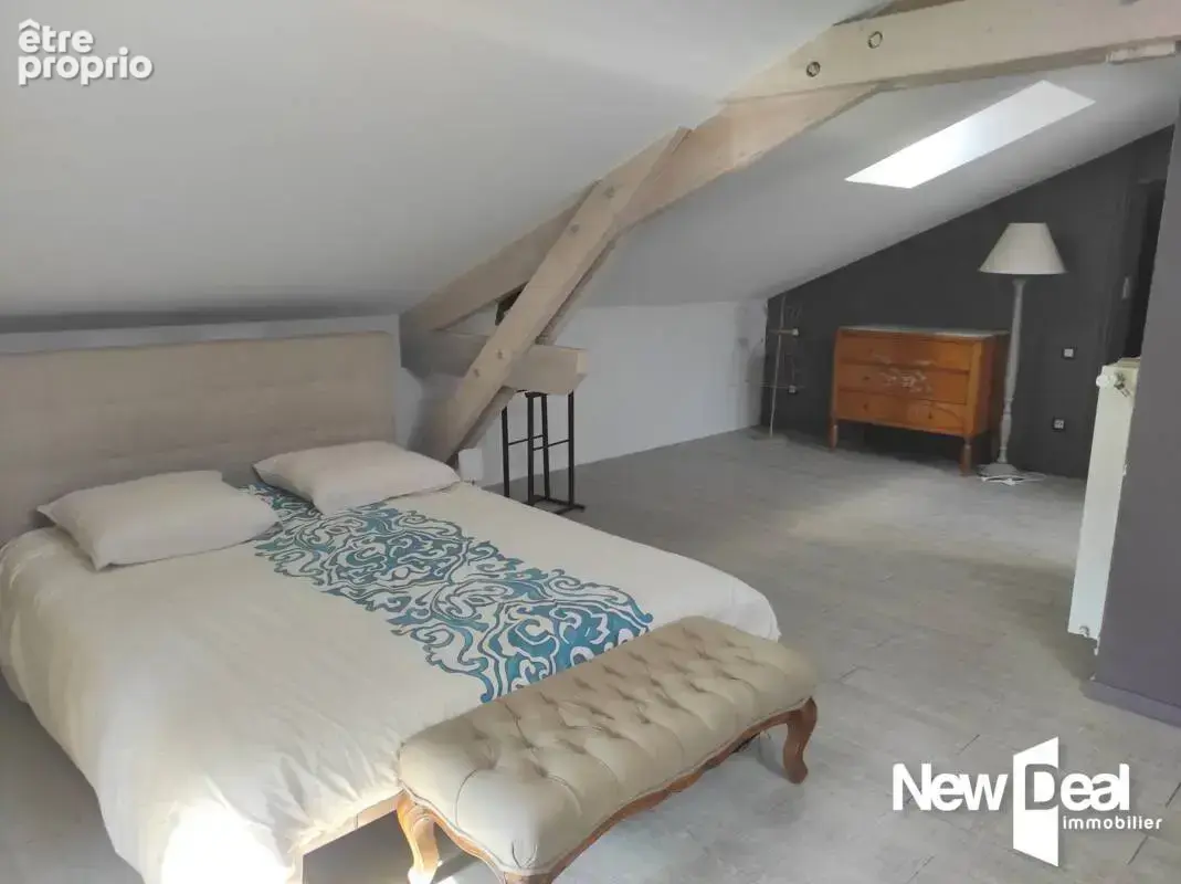 Longere en pierre de 200 m² avec grand jardin et piscine - photo 7