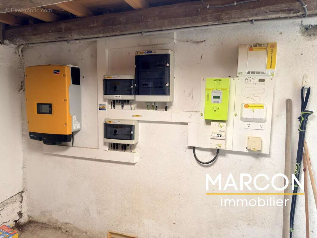 Maison à CHATELUS-MALVALEIX