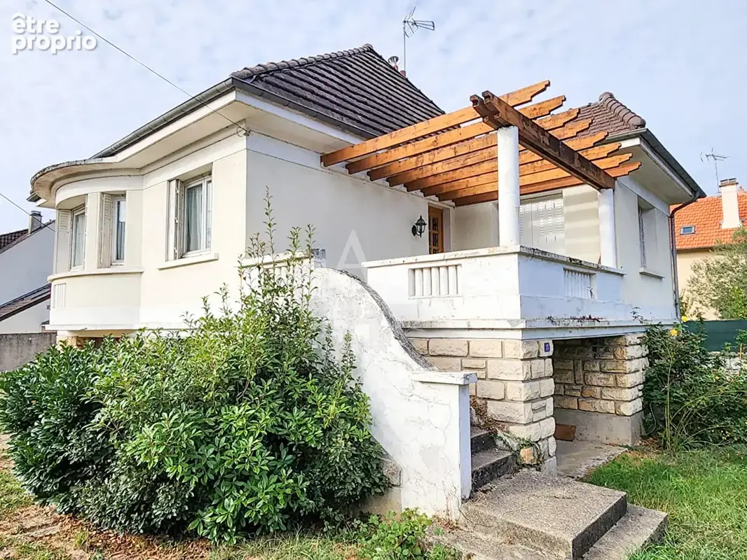 Maison Crosne 4 pièce(s) 67 m2 - photo 1