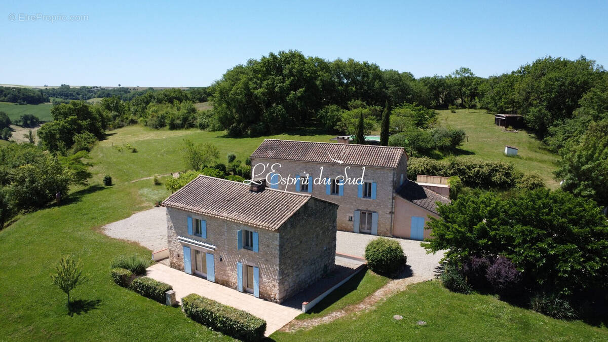 Maison à CORDES-SUR-CIEL