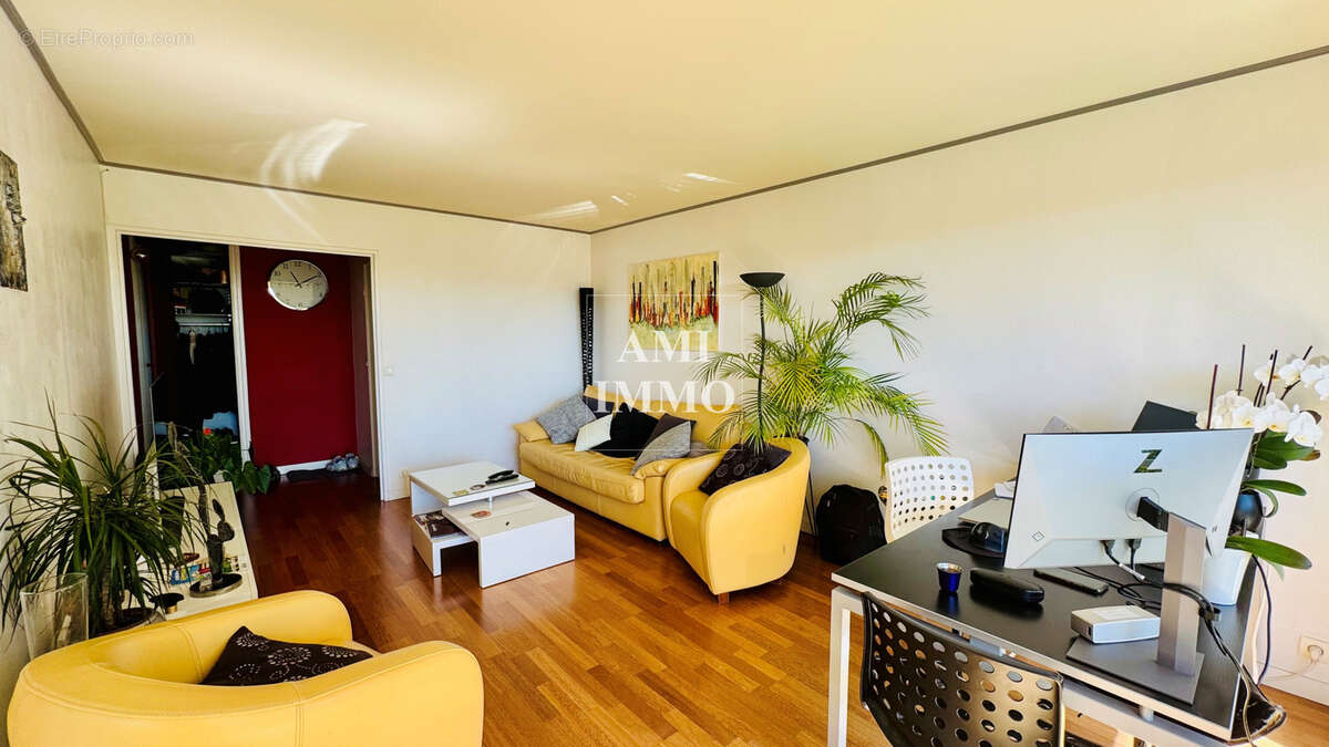 Appartement à IGNY