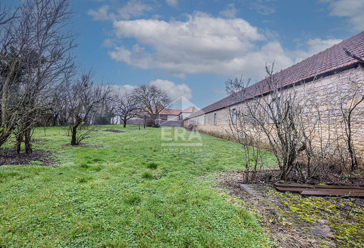 Maison à FORGES