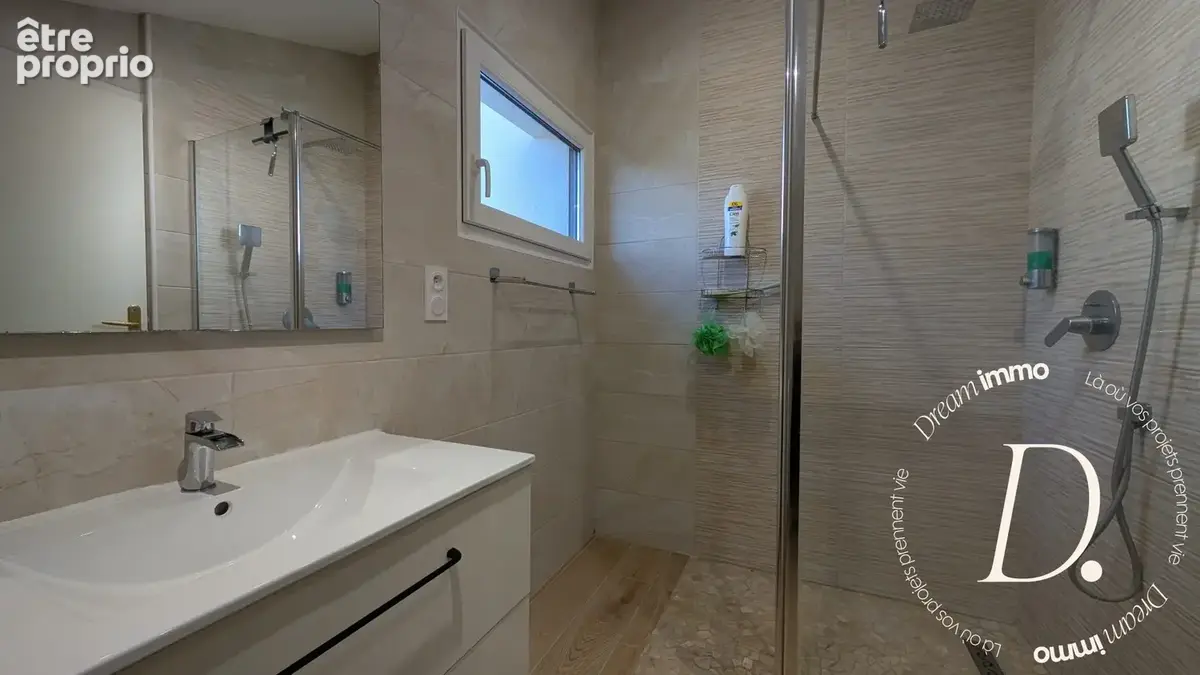 Maison 5 pièces 136 m² à vendre à Saint-Martin-De-Hinx (40390) - photo 9