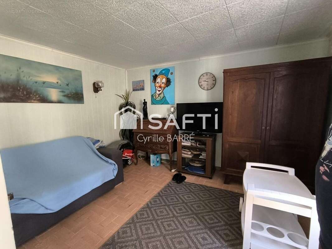 Photo 5 - Maison à SALLES-LAVALETTE