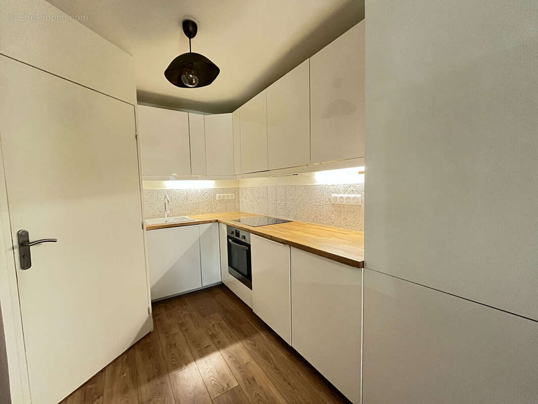 Appartement Suresnes / 2 pièces 35 m2 /  En parfait état et idéalement situé - photo 16