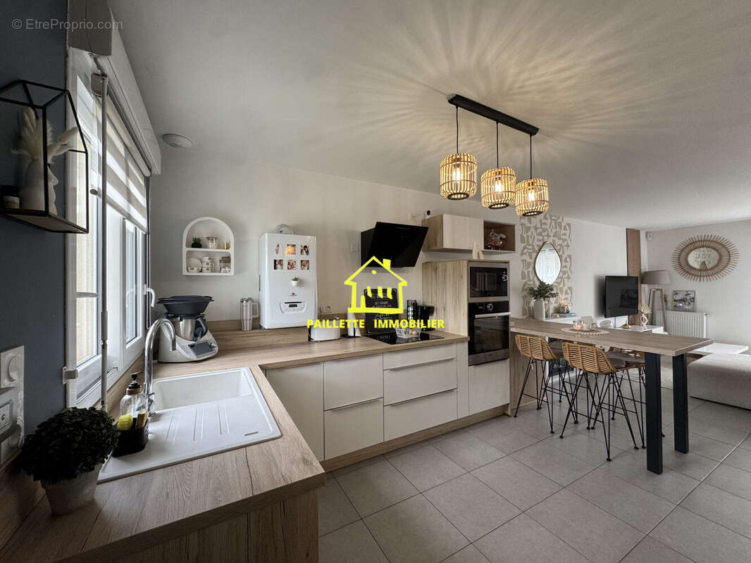 Maison 93 m² à Gainneville  - photo 3