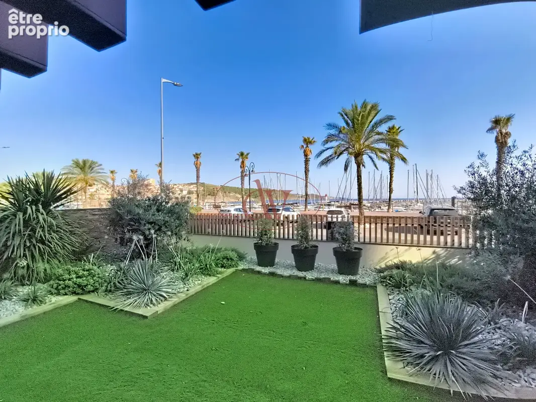 BANYULS-SUR-MER - Appartement T4 d'exception vue mer avec garage et jardin - photo 5