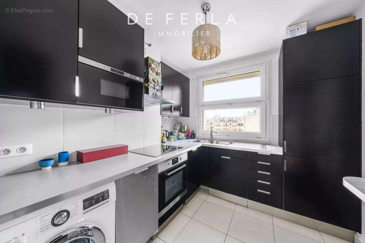 Appartement à PARIS-15E