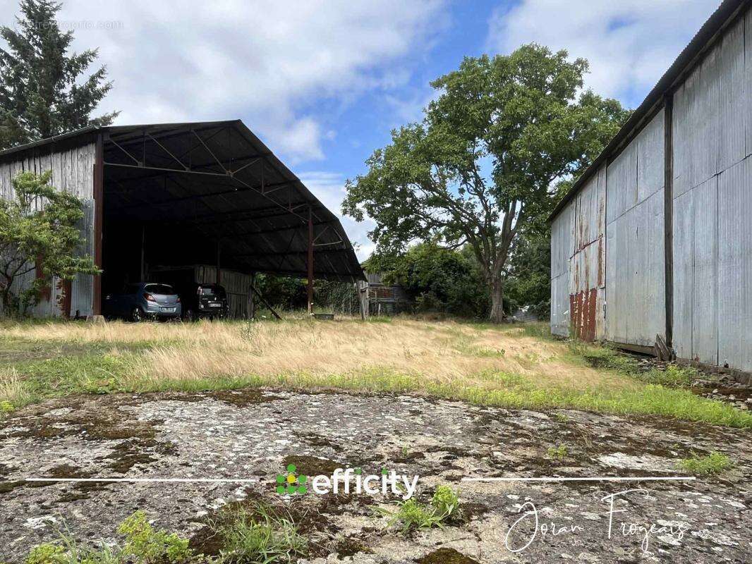 Maison à PLEINE-FOUGERES