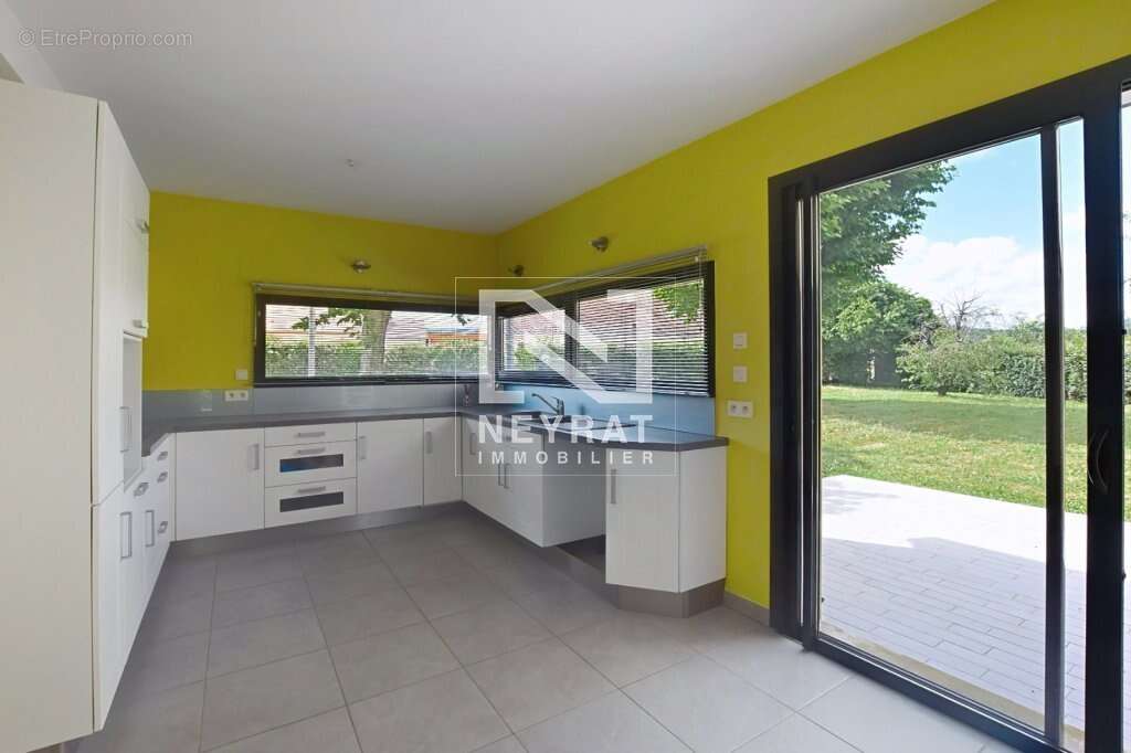 Maison à GIVRY