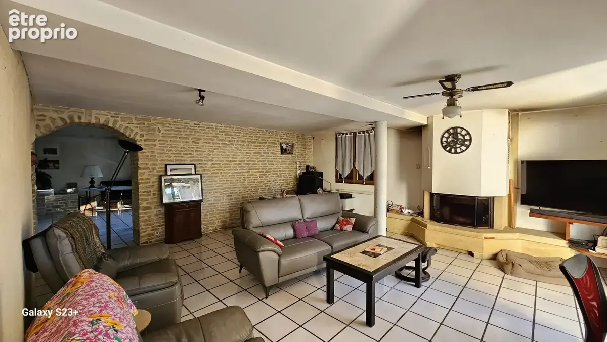 Maison 6 pièces 205 m² à vendre à Saint-Symphorien (79270) - photo 4