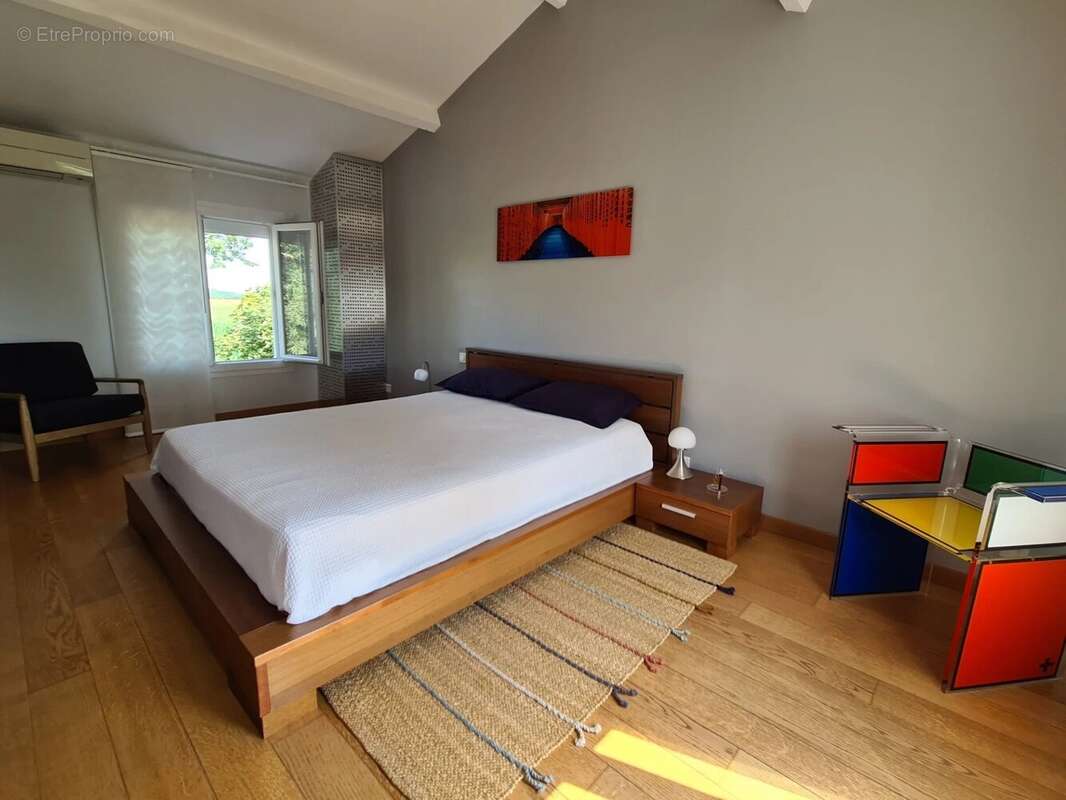 Maison à CASTELMAUROU