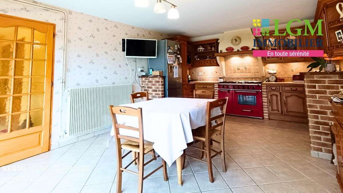 Maison à SELOMMES