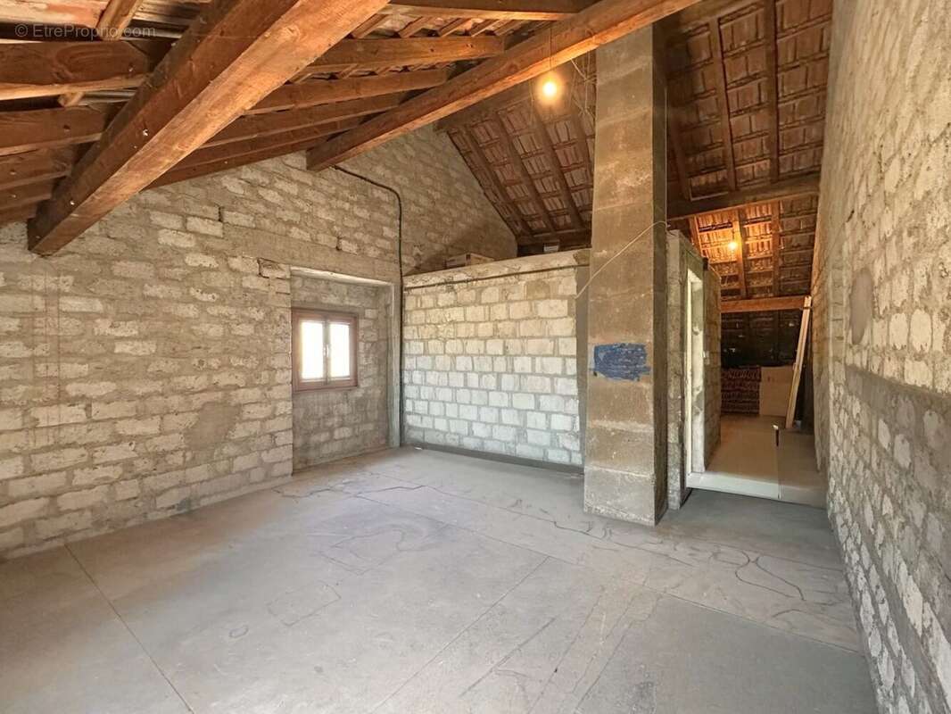Appartement à CLUSES