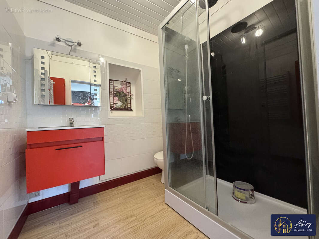 Maison 3 pièces CHAMPAGNAC - Maison à CHAMPAGNAC