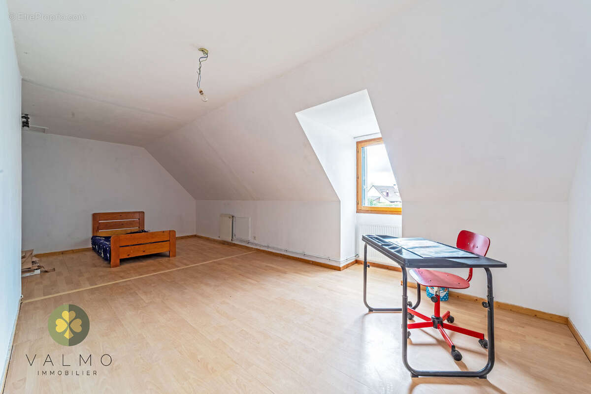 Maison à TACOIGNIERES