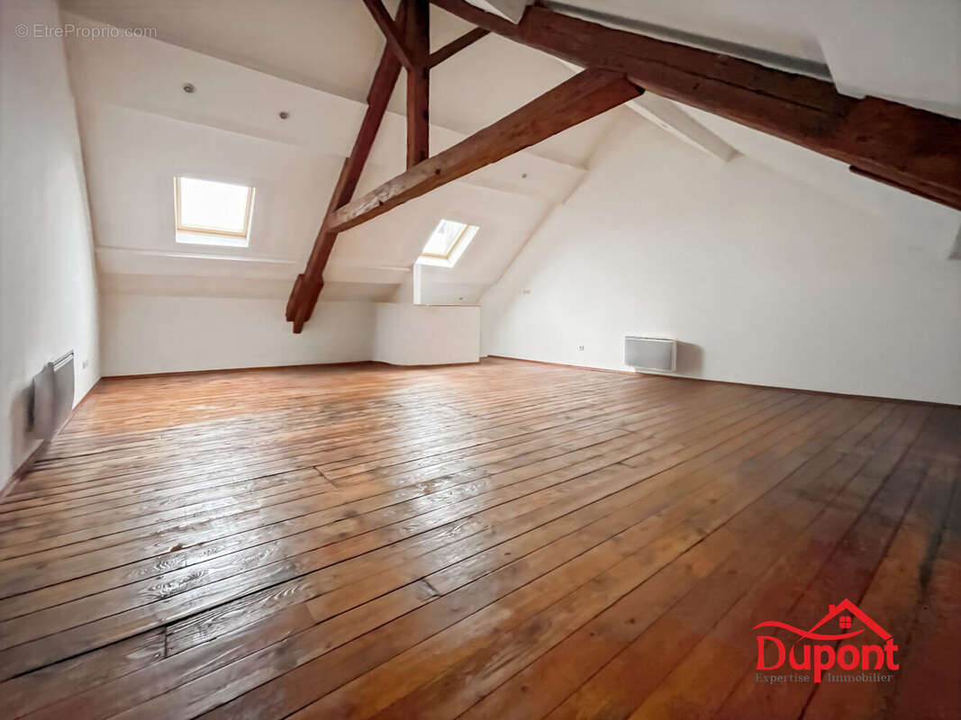 Maison à SAINT-QUENTIN