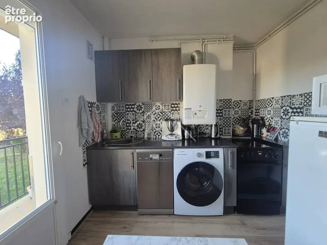 Appartement trois chambres dans quartier calme - photo 20