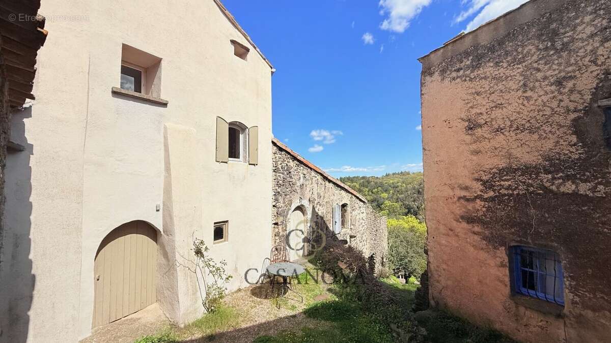 Maison à PEZENES-LES-MINES