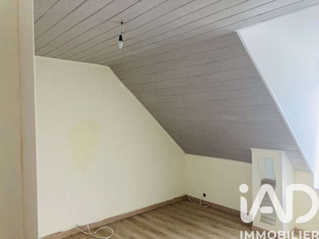 Maison 94 m² à Le Quillio  - photo 6