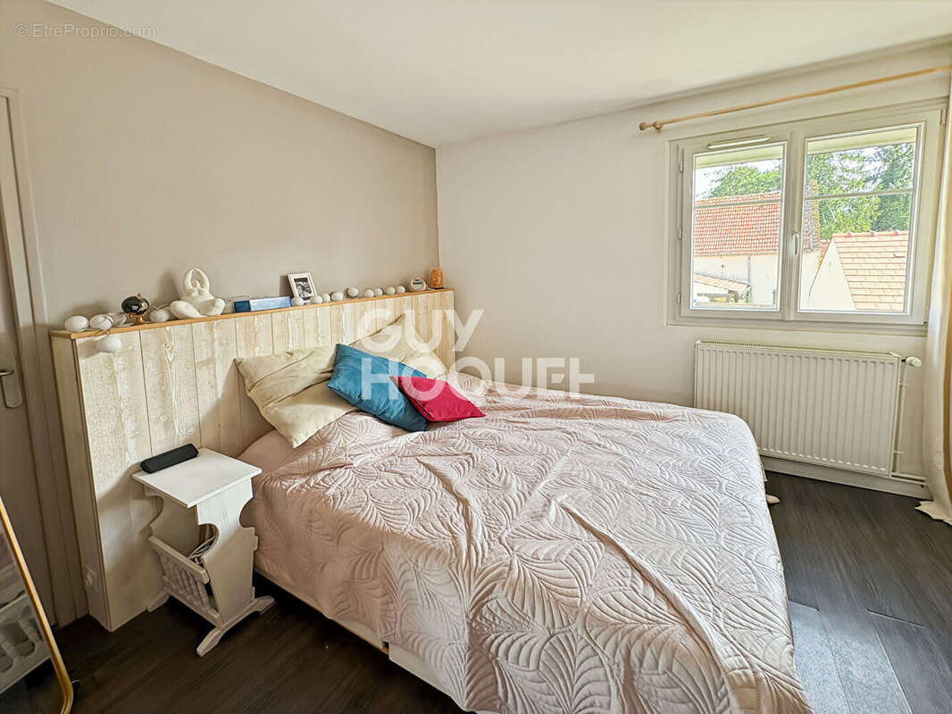 Maison 92 m² à Remy  - photo 5