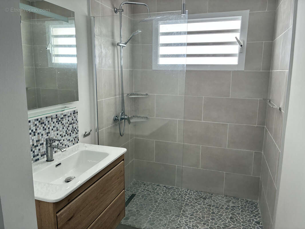 Maison à SAINT-DENIS