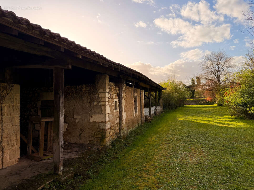 Maison à RAZAC-SUR-L'ISLE