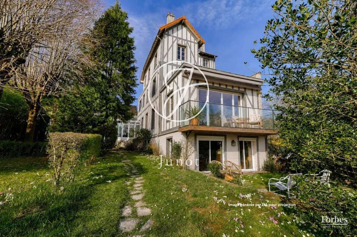 Maison à GARCHES