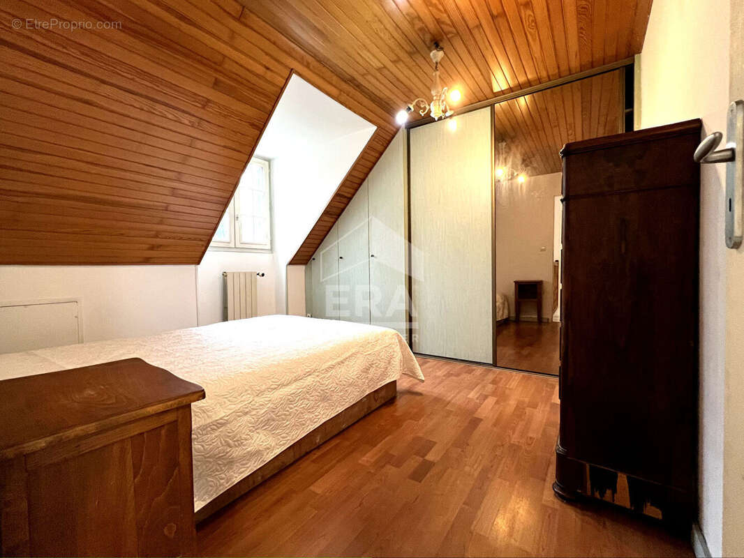 Maison à SAINT-FARGEAU-PONTHIERRY