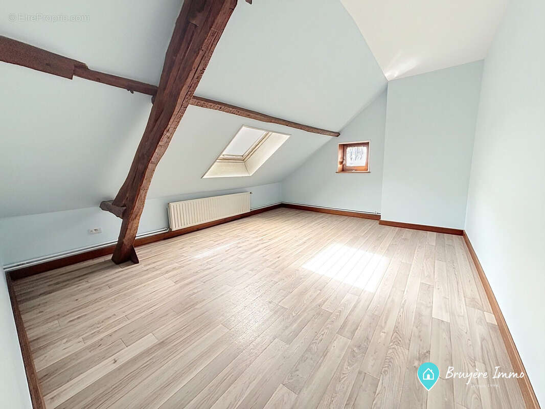Maison 127 m² à Hirson  - photo 5