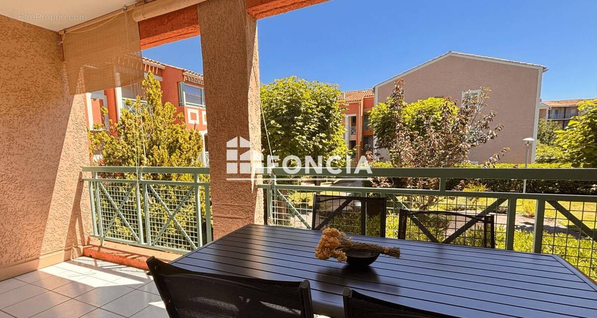 Appartement à LA LONDE-LES-MAURES