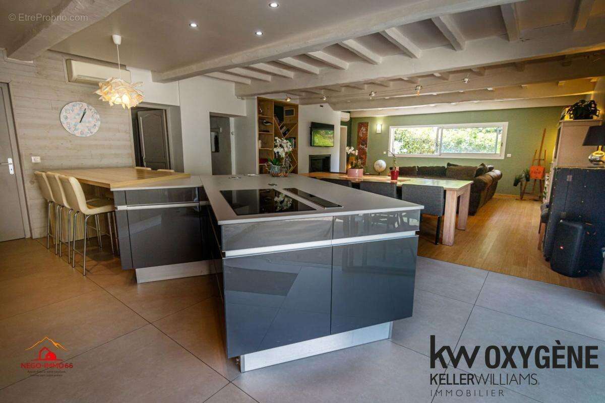 Maison à SAINT-CYPRIEN