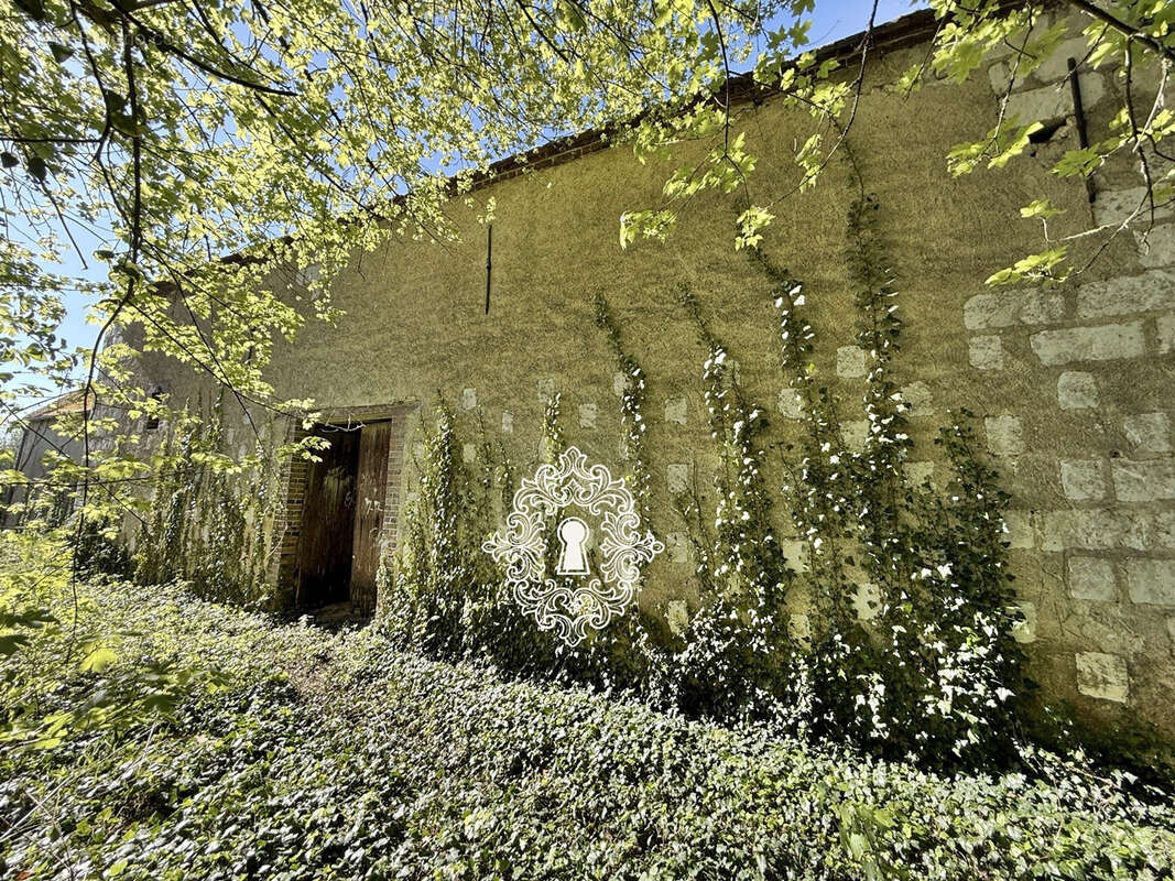 Maison à BRAY-SUR-SEINE