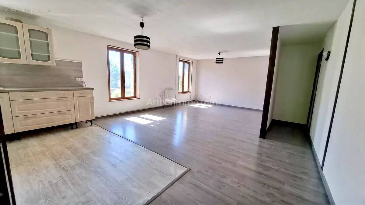 Appartement à CORBELIN